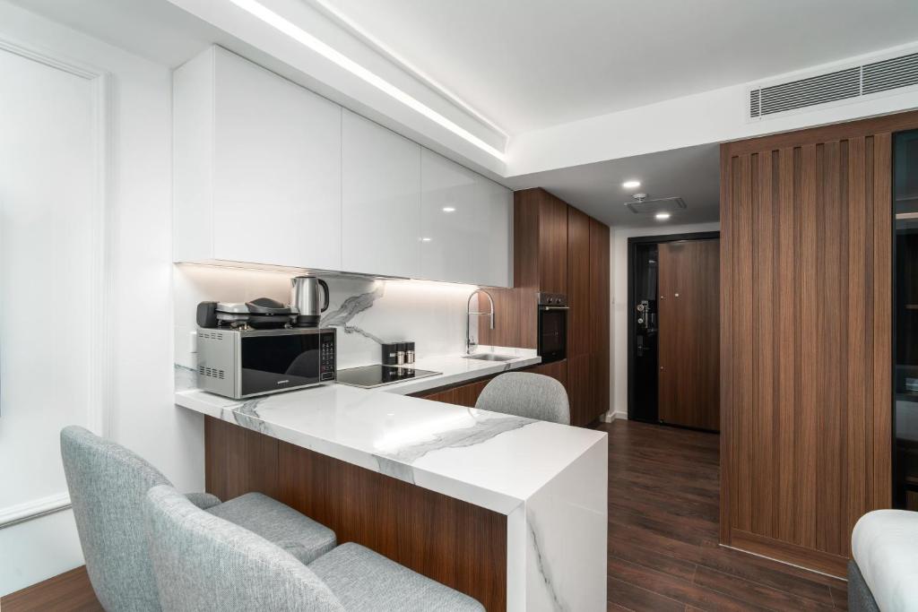 Grand Sapphire Resort & Casino - Studio Apartment