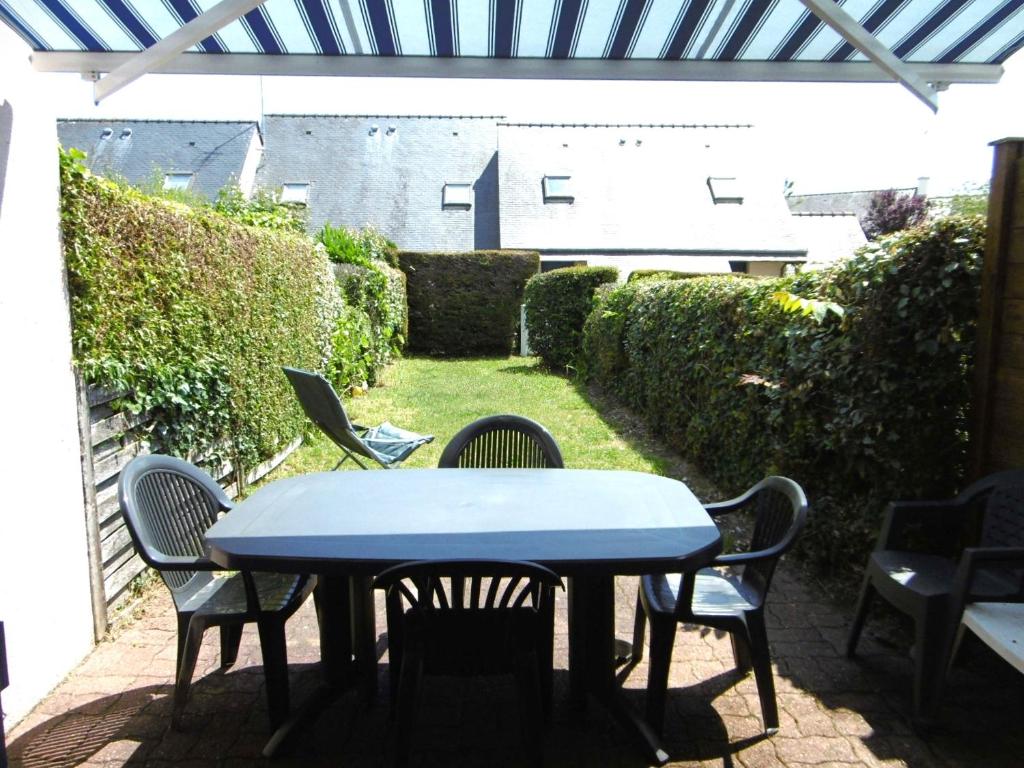 Gallery image of Maisonnette 3 pièces 4 personnes à 50 m du port de St Jacques - SERVANE in Sarzeau