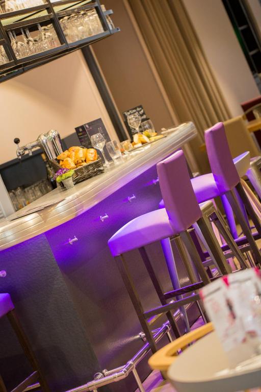 Campanile Dijon Centre - Gare - Resim 38