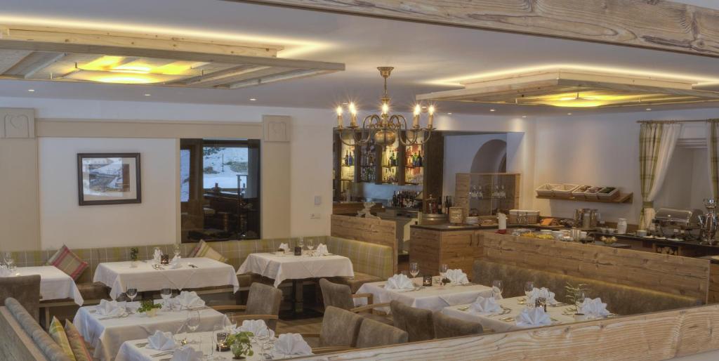 Restaurace v ubytování Hotel Gampen