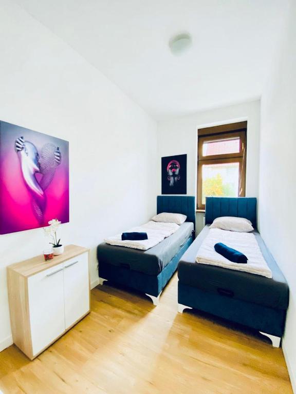 Galeriebild der Unterkunft 3BR Shared Apt, Ideal up to 6P, 15-Min to Stammersdorf in Wien