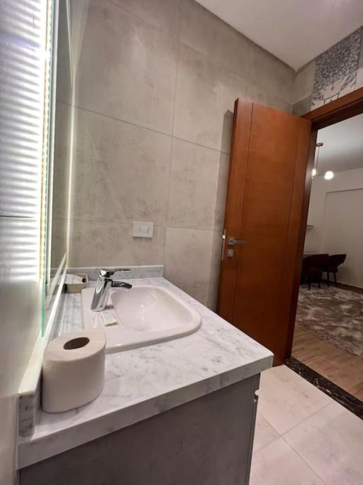 Fotografie z fotogalerie ubytování White Palace served Apartment 32 v Káhiře