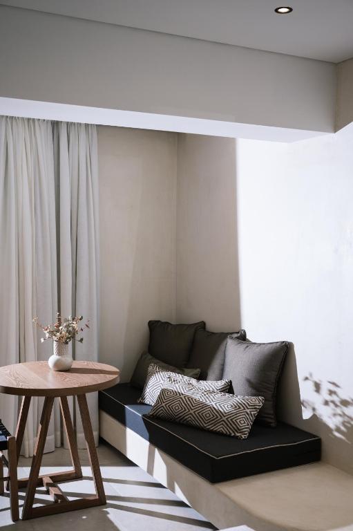 Posezení v ubytování Idi Hotel