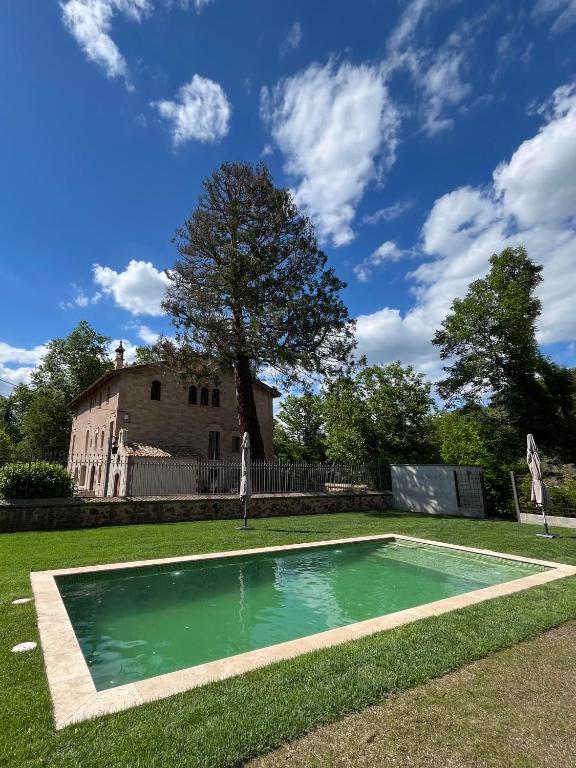 Bazén v ubytovaní Casa Fàbregas - Benestar Natural alebo v jeho blízkosti
