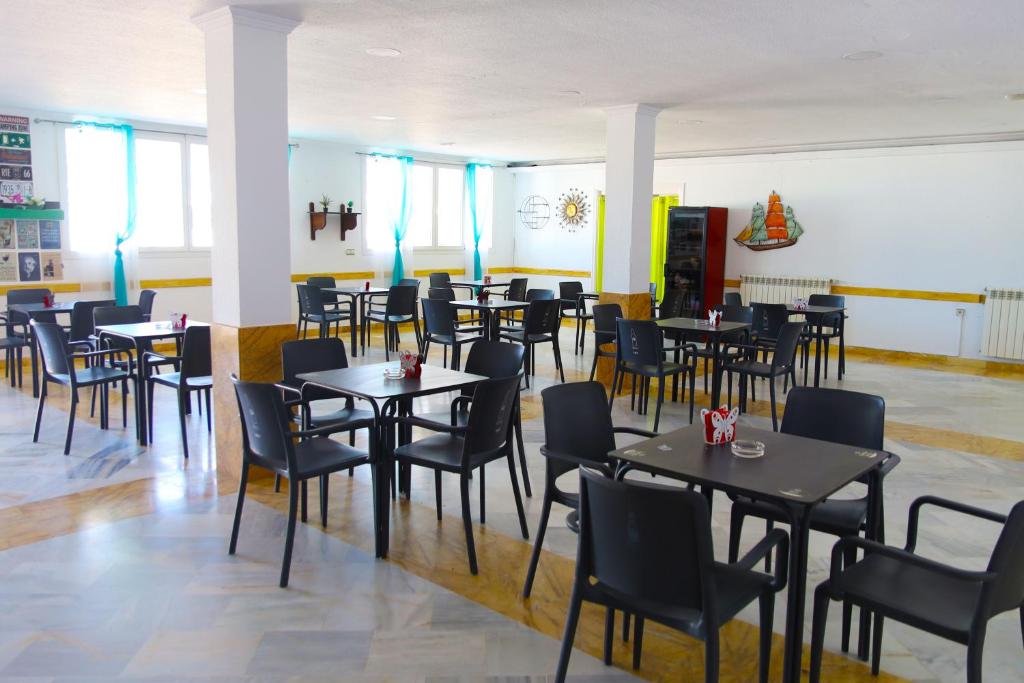 Restaurace v ubytování Hotel Marazul