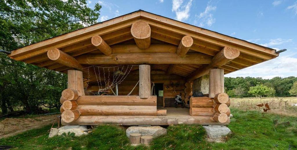 Taman di luar La cabane du trappeur