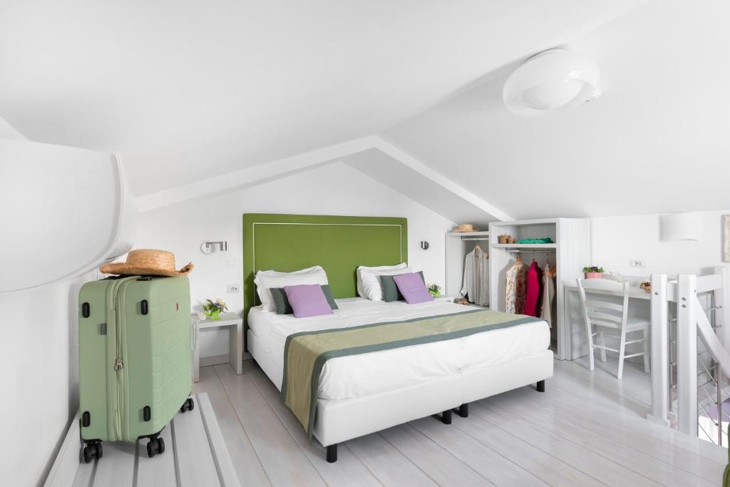 Al Centro Suites - 2