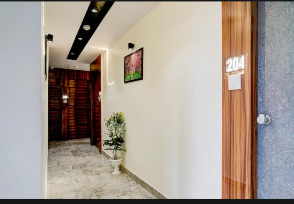 Fotografie z fotogalerie ubytování Hotel Shubham Inn Thaltej Ahmedabad v destinaci Ahmadábád