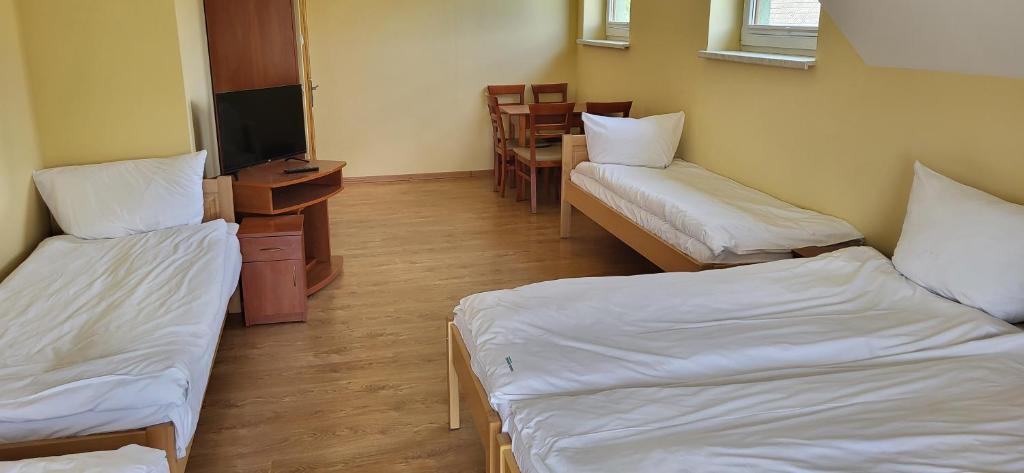Dom Wczasowy Centrum Pieniny - Quarto Familiar Com Casa De Banho Partilhada
