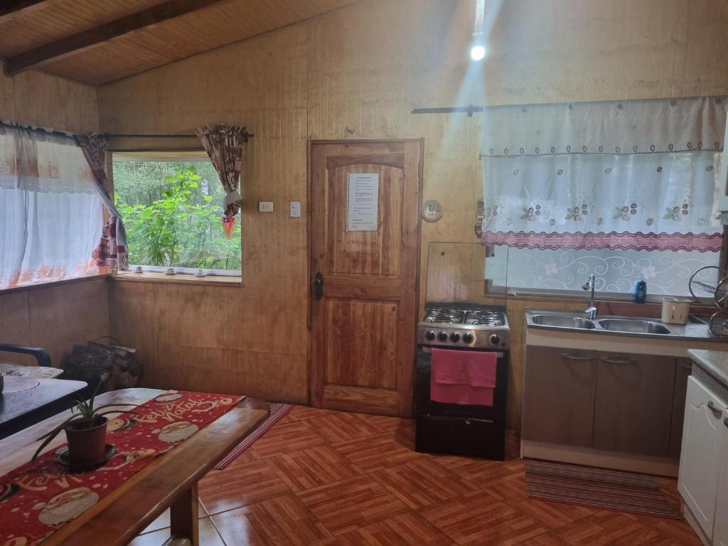 Kuchyň nebo kuchyňský kout v ubytování Cabañas Jade