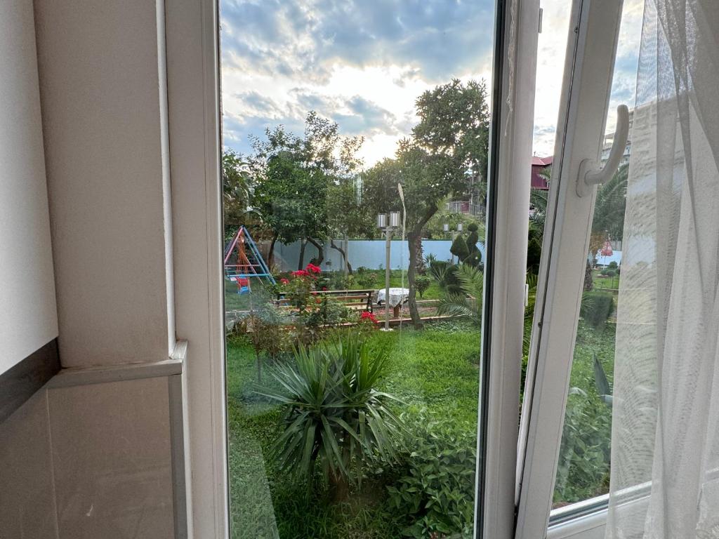 Zahrada ubytování Twins Hotel