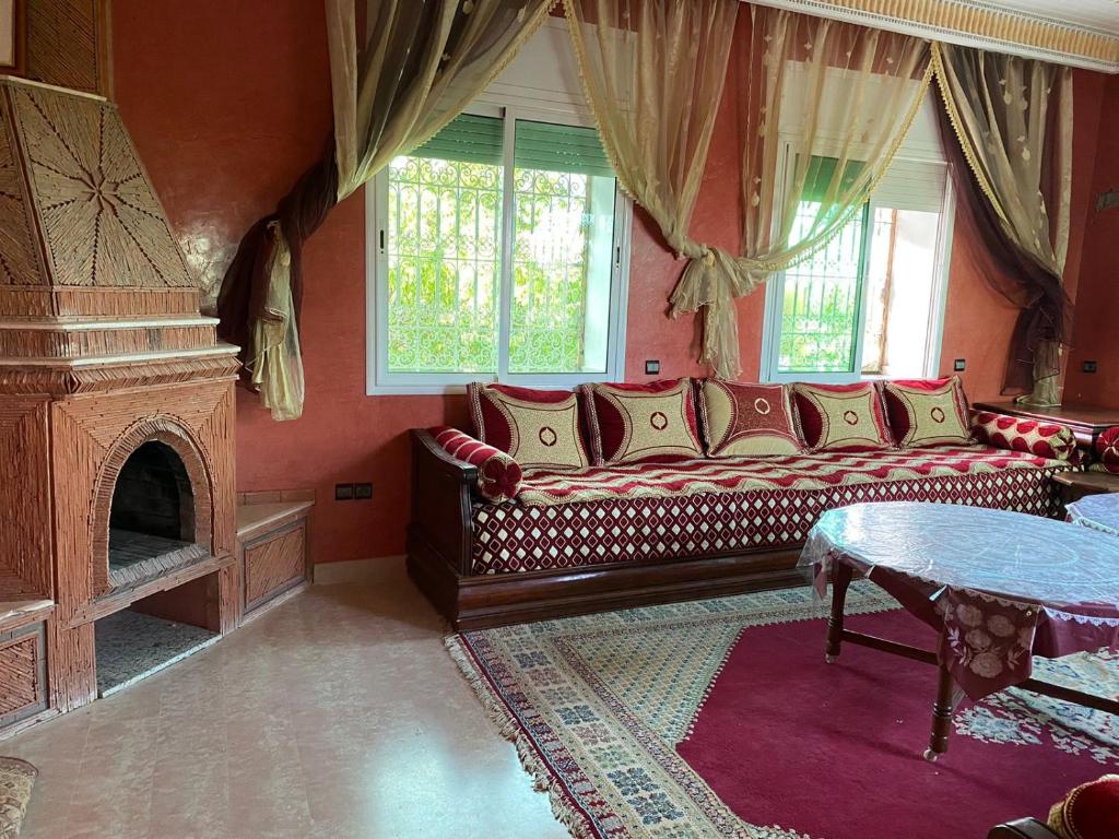 Posezení v ubytování chez l'habitant amazigh