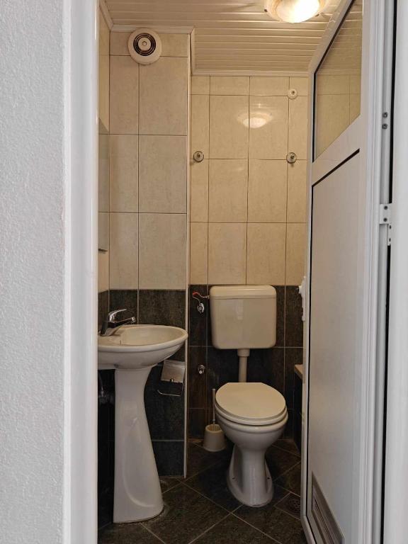 Koupelna v ubytování Hotel ARISTON