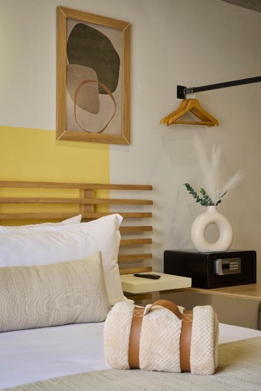 30 Living Suites - Deluxe Suite