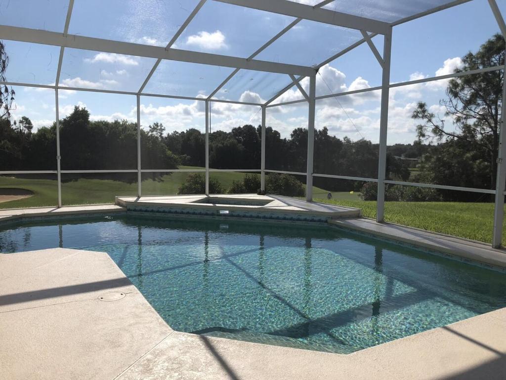 Bazén v ubytování Private Large Pool Villa Southern Dunes Golf Views Large Pool Deck nebo v jeho okolí