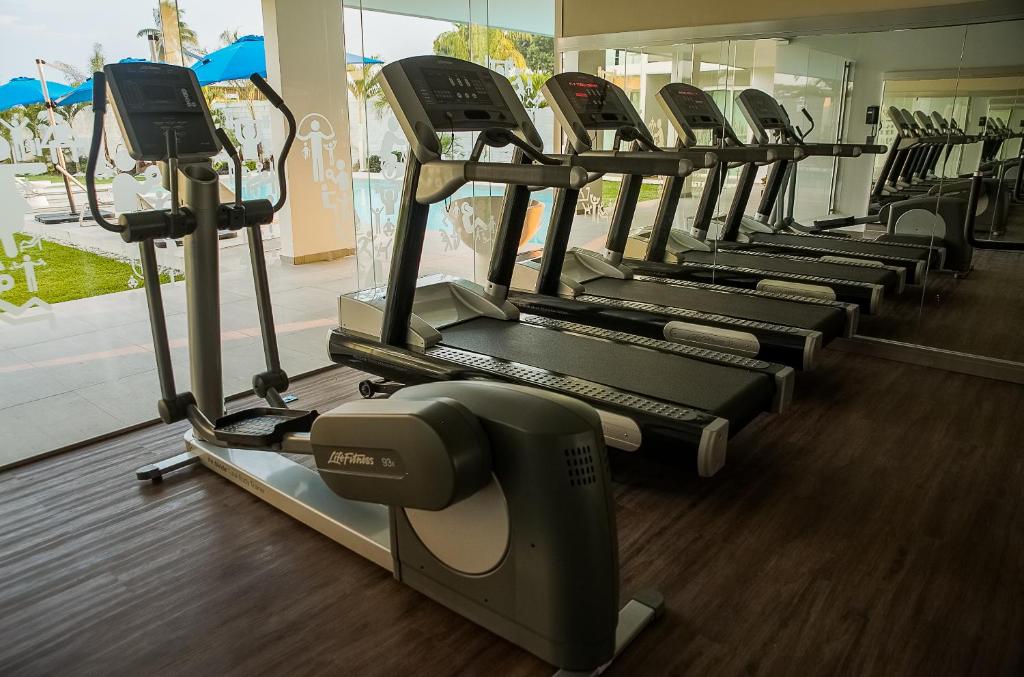 Fitness centrum a/nebo fitness zařízení v ubytování Hotel Aqua Spa & Resort