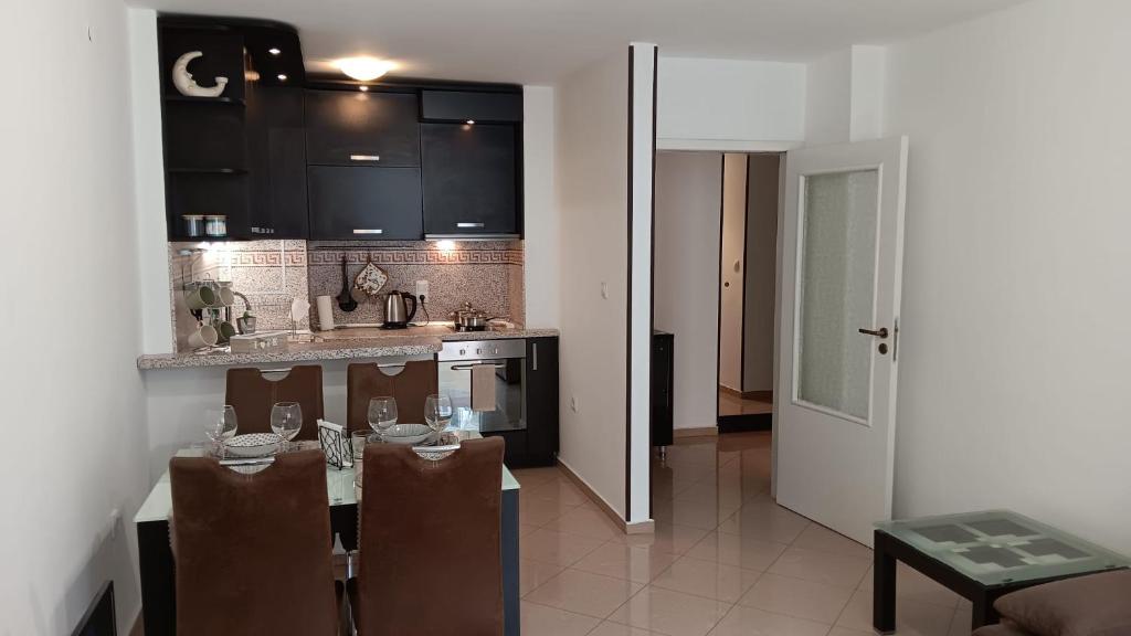 Cucina o angolo cottura di Serenity Apt Iztok Sofia