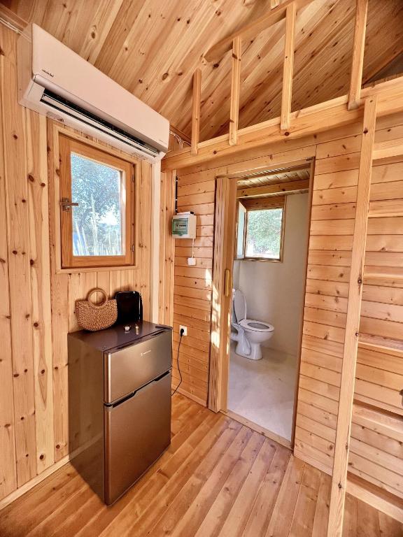 Fotografie z fotogalerie ubytování Nirikos Camping v destinaci Spasméni Vrísi
