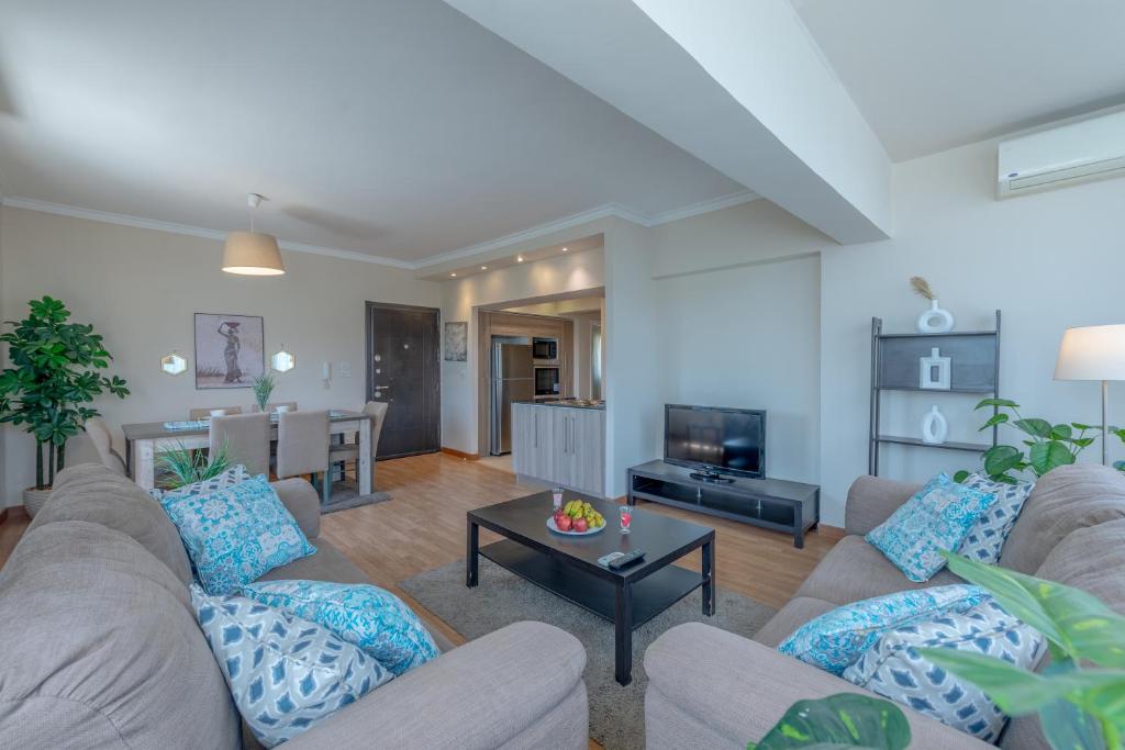 Posezení v ubytování Maadi Stylish modern apartment 7