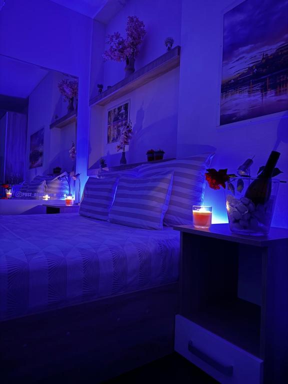Postel nebo postele na pokoji v ubytování Post apartmani A-1