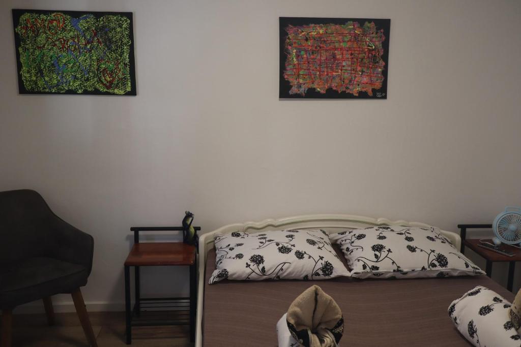 Postel nebo postele na pokoji v ubytování Tanzanit