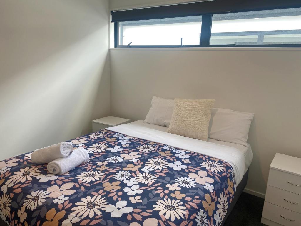 Modern luxury four bedroom house - Resim 17