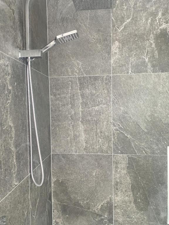 Modern luxury four bedroom house - Resim 8