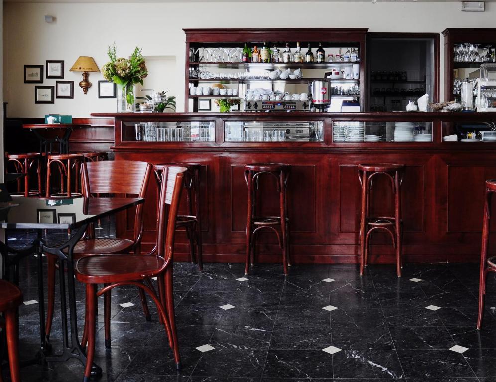 Lounge nebo bar v ubytování Hotel Slamič Ljubljana