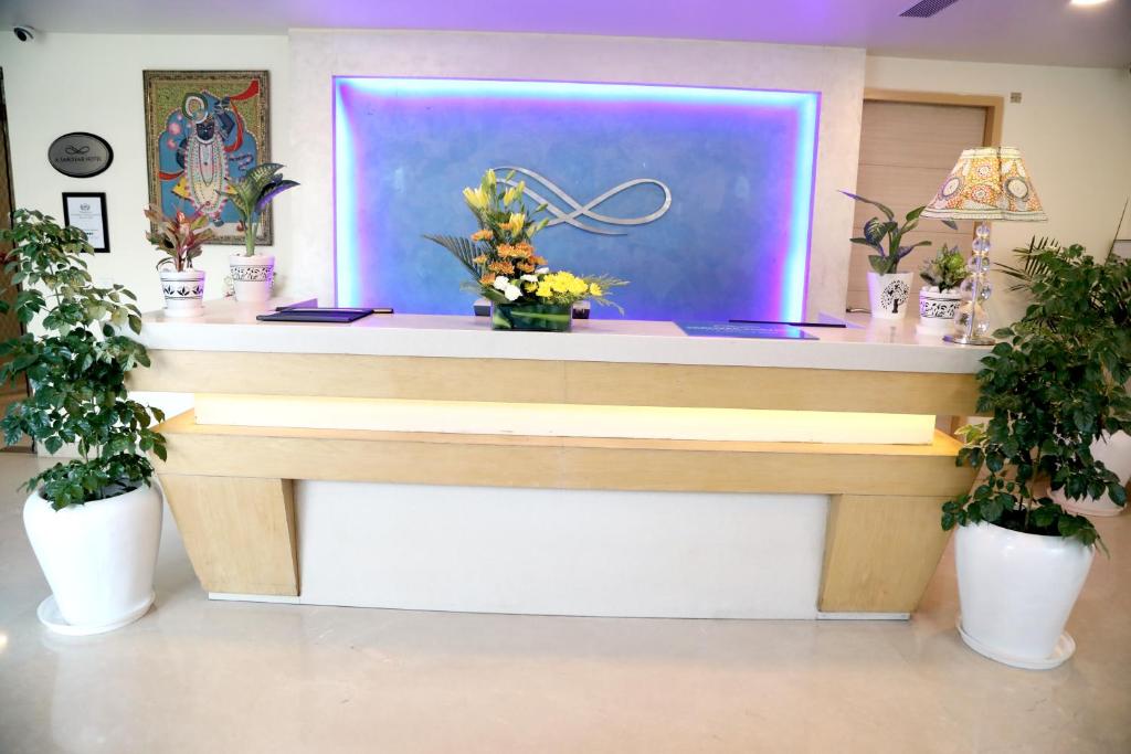 Vstupní hala nebo recepce v ubytování Sarovar Portico Naraina, Hotel