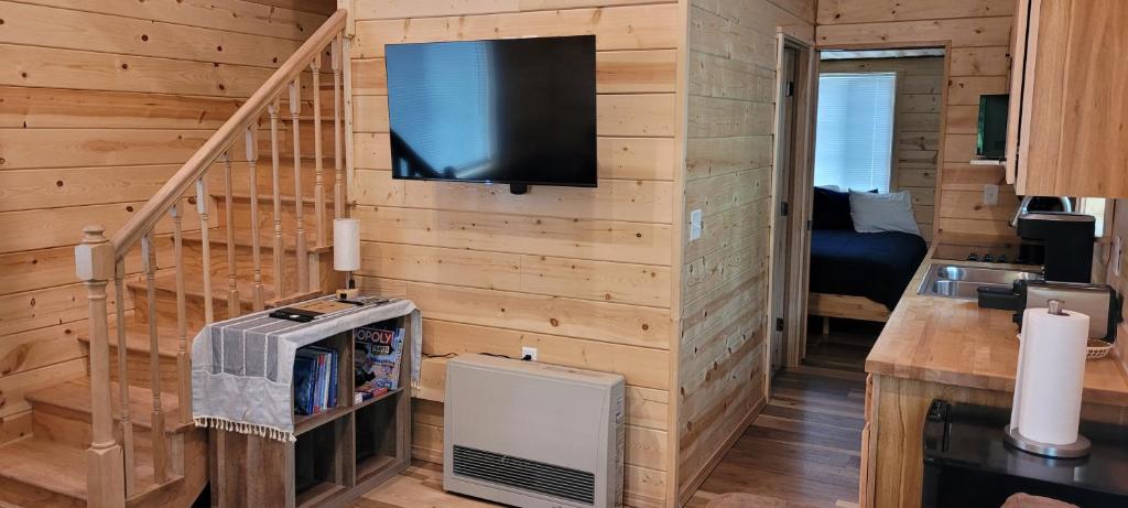 TV a/nebo společenská místnost v ubytování Lucky Guesthouse
