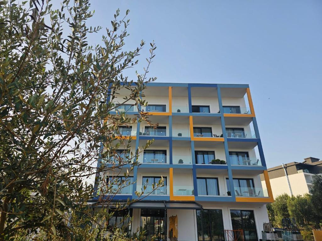 Budova, kde se hotel nachází