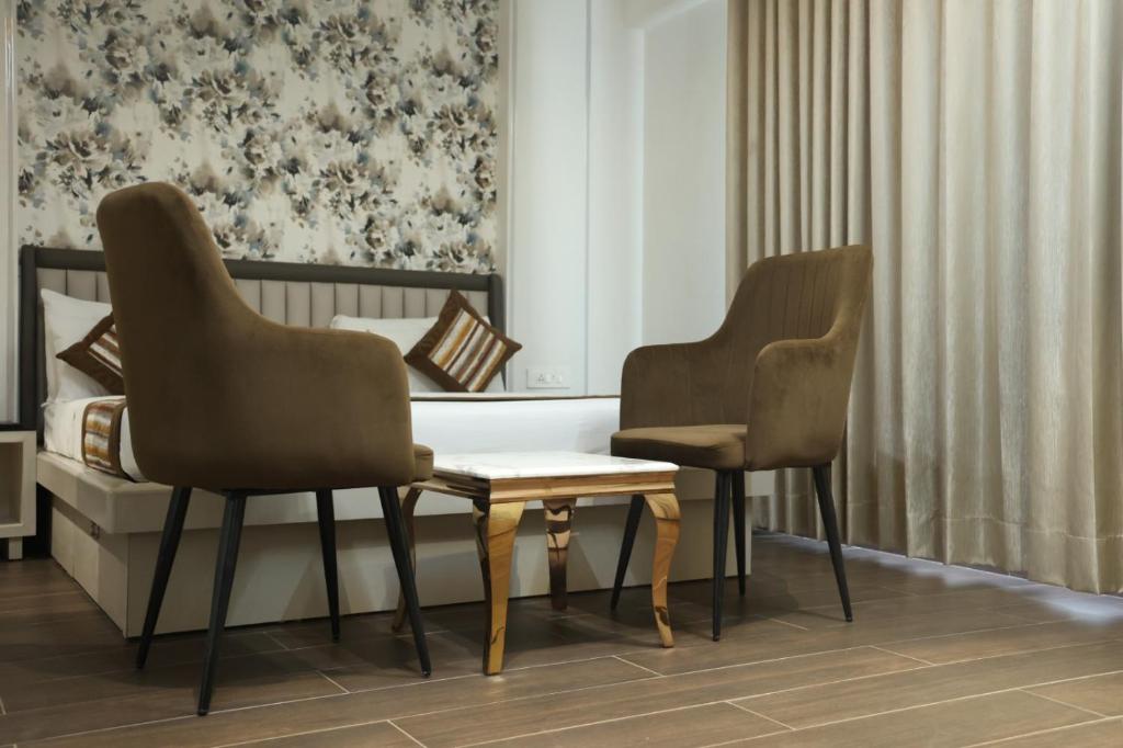 Posezení v ubytování Gazebo Inn & Suites Medanta