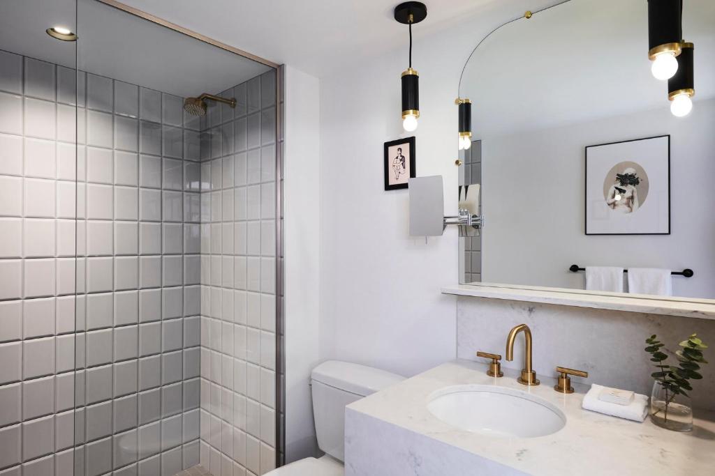 
Premium King Room - High Floor
