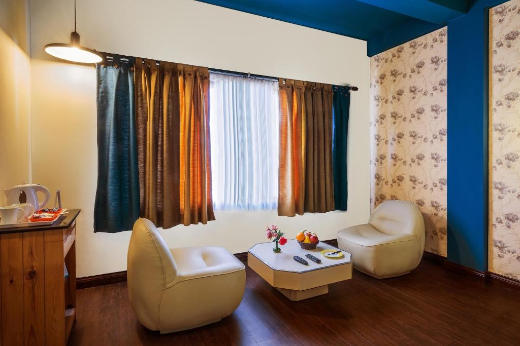 Honeymoon Inn Manali - Deluxe Double Room