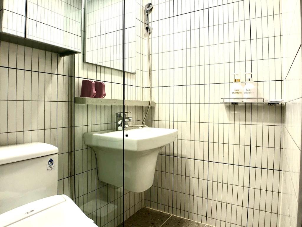 Koupelna v ubytování Golden Planet Hotel-Pyeongtaek Godeck