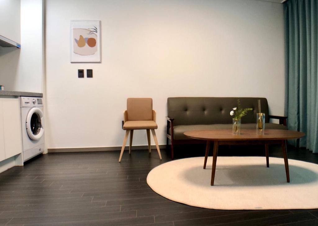 Kuchyň nebo kuchyňský kout v ubytování Golden Planet Hotel-Pyeongtaek Godeck
