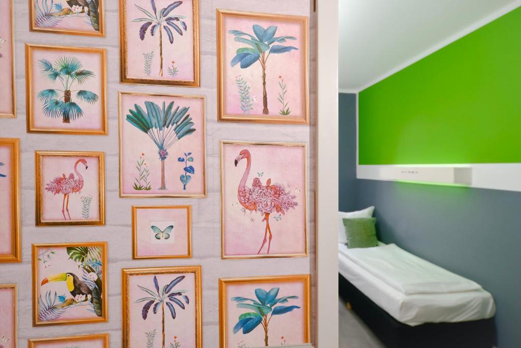 Old Town Hostel - 16