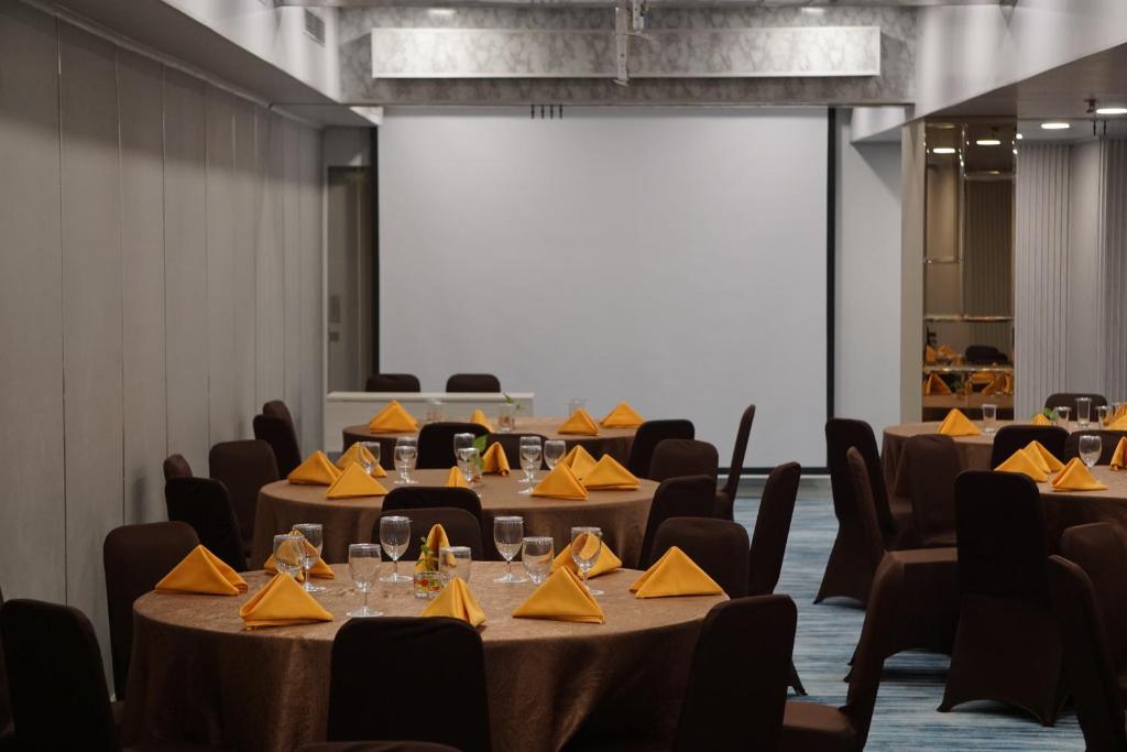 Restaurace v ubytování Unisi Hotel Malioboro - Jogja Syariah