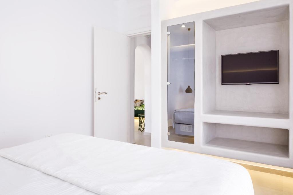 Art Hotel Santorini - 16