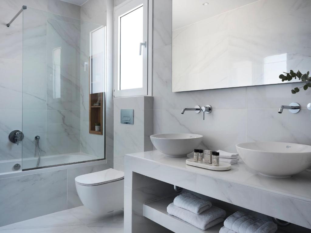 AVA Hotel & Residences Athens Riviera - Resim 16