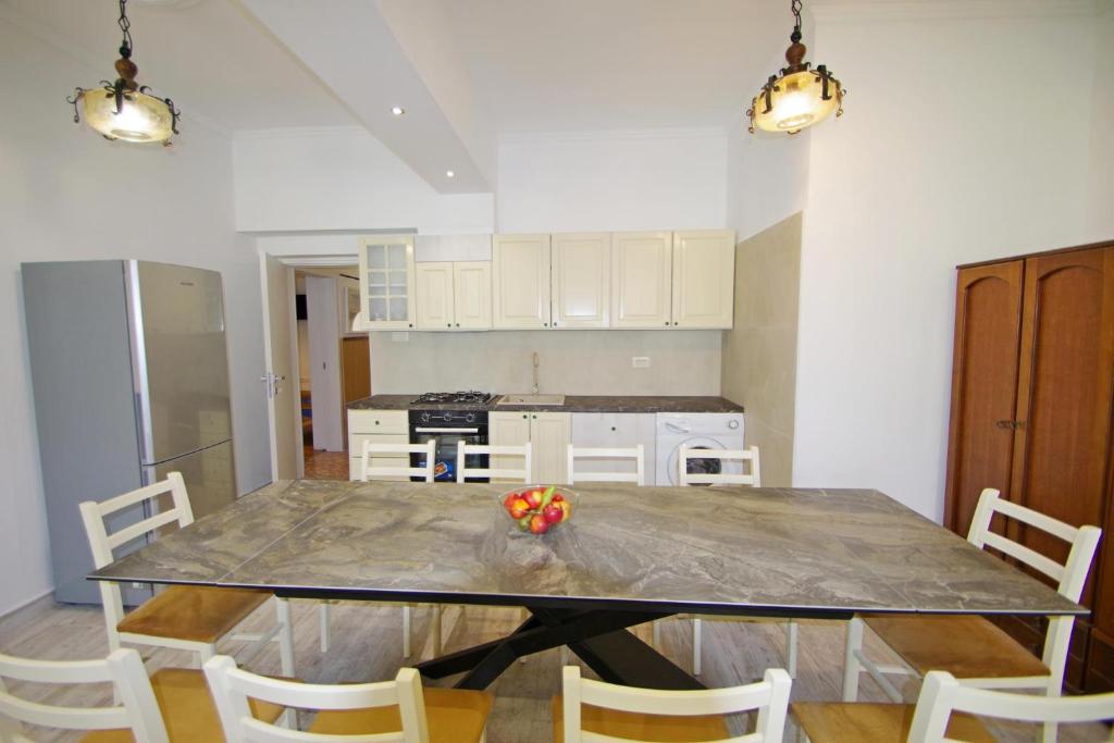 Kuchyň nebo kuchyňský kout v ubytování Apartman Gortanova uvala