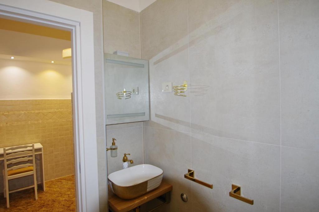 Koupelna v ubytování Apartman Gortanova uvala