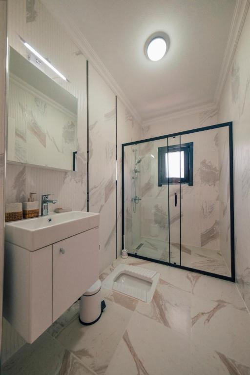 Sapanca Göldibi Suit Bungalov - Villa Met Privézwembad