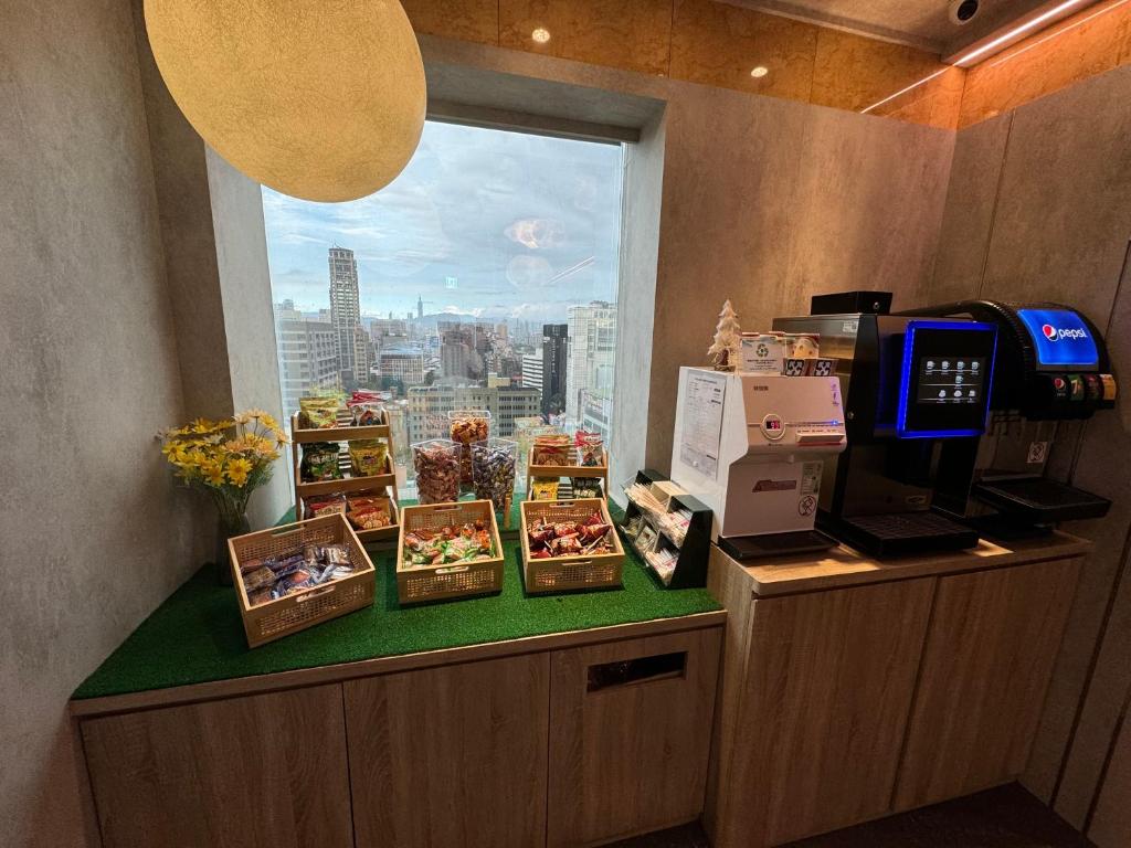 Makanan di atau berdekatan inn ini