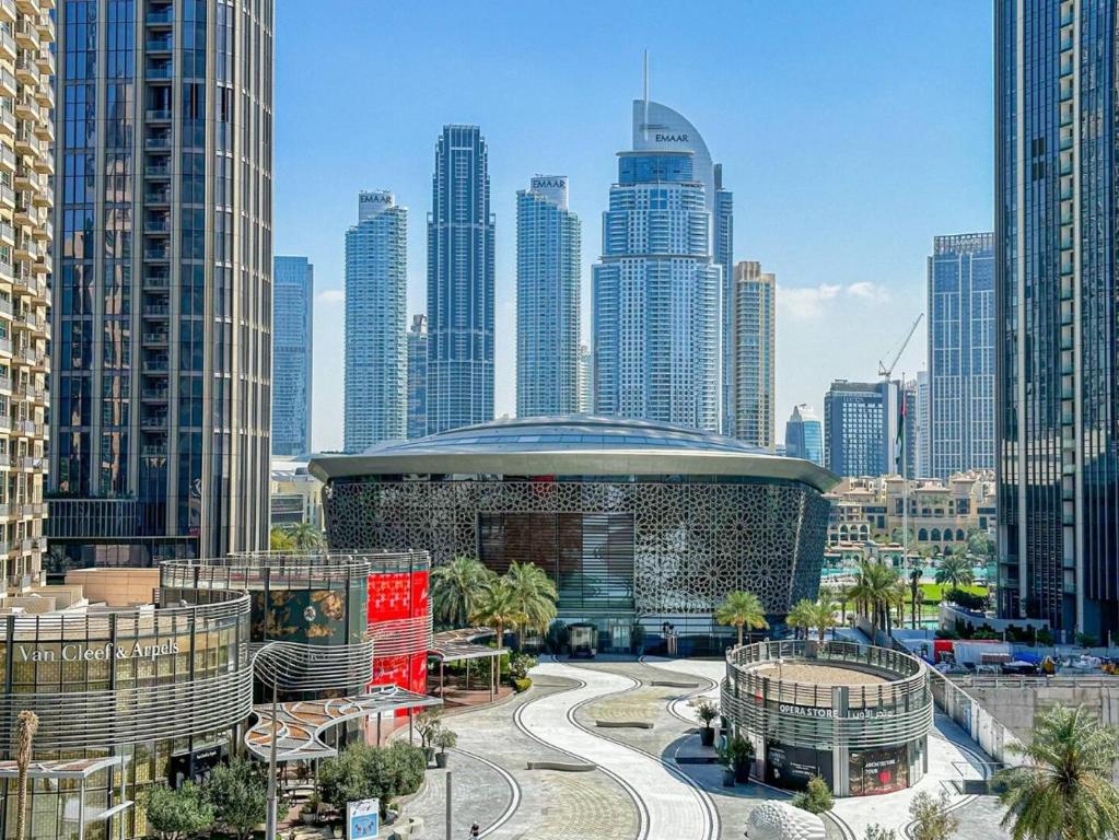 Galeriebild der Unterkunft Oraya - 2BR apt in Downtown Blvd with Burj Khalifa views in Dubai