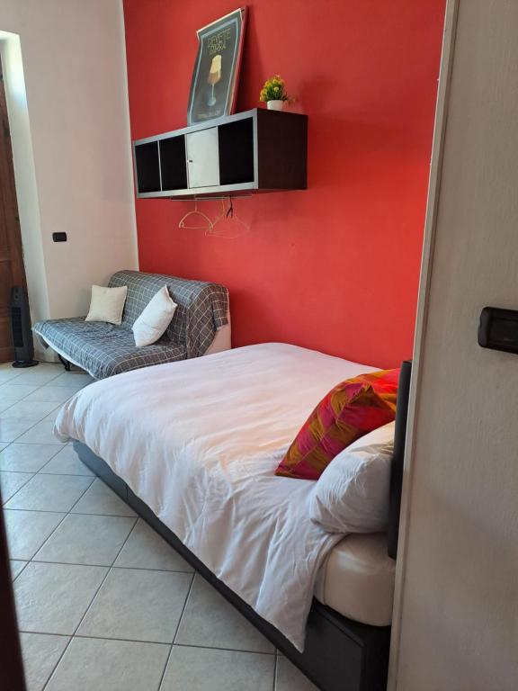 A bed or beds in a room at Stanza Privata in Casa Condivisa - Private Room in Shared Home