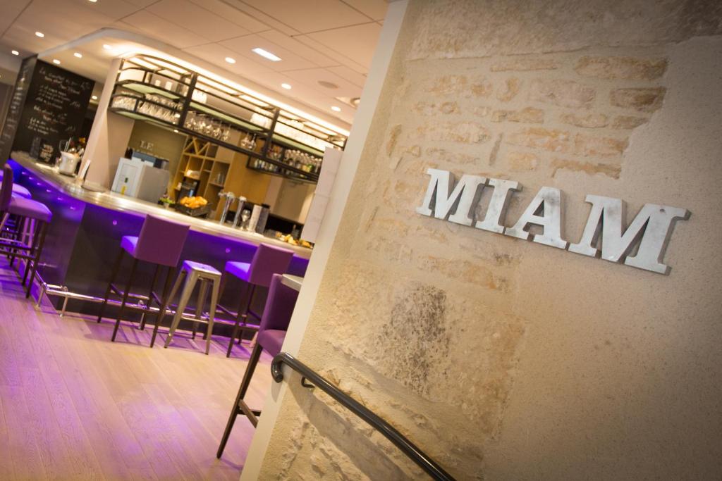 Campanile Dijon Centre - Gare - Resim 36