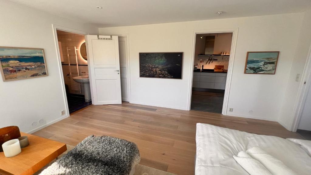 Kuchyň nebo kuchyňský kout v ubytování Casa Hönö Hästen