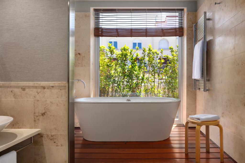 The Artist Grand Hotel of Art - Resim 27