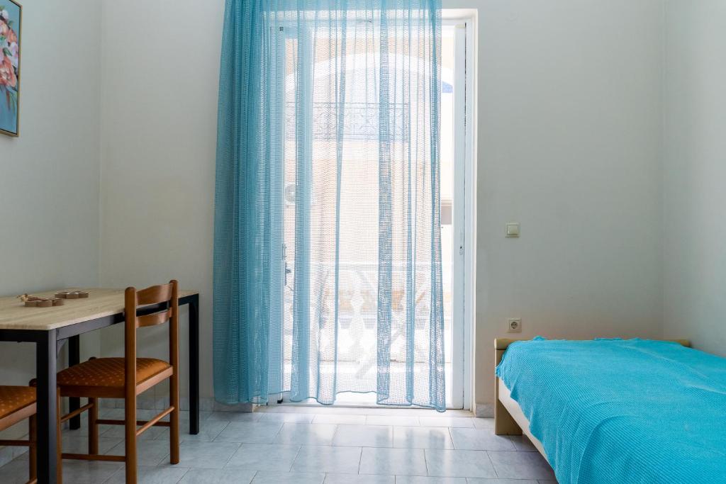 Mentikas Studios - 19